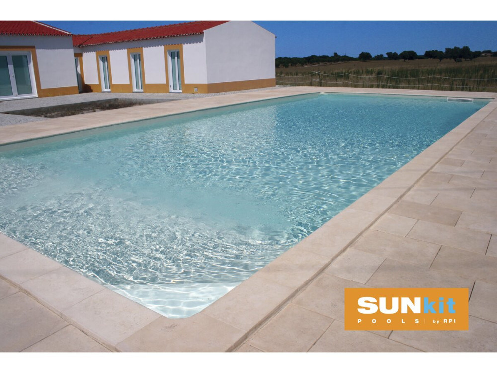 Sunkit" rectangular in-ground steel pool - 4.00 x 2.50 x 1.40 m + Interior corner staircase