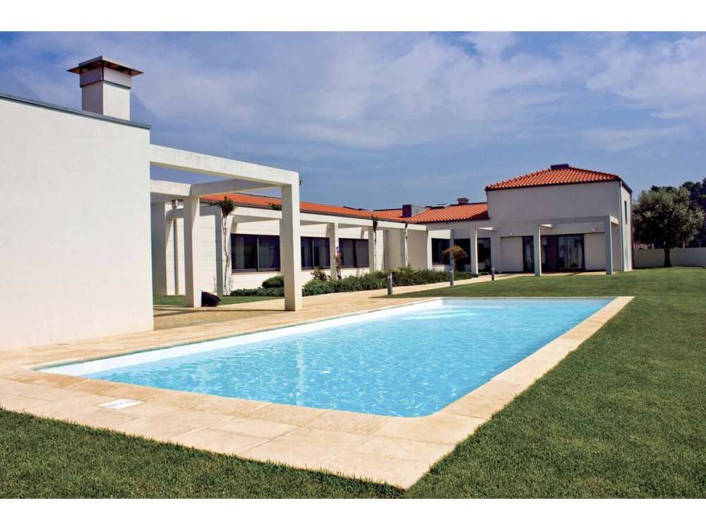 Sunkit" rectangular in-ground steel pool - 4.00 x 2.50 x 1.40 m + Interior corner staircase