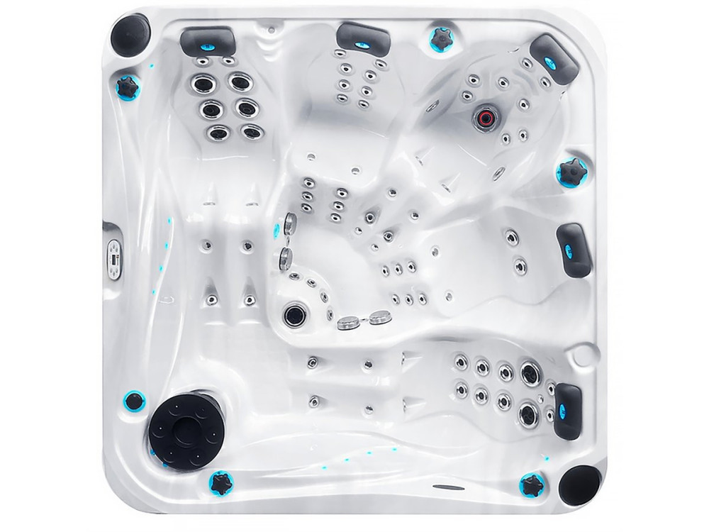 Spa "Devotion" - 3 semi-recumbent + 2 recumbent - 2.13 x 2.13 x 0.91 m