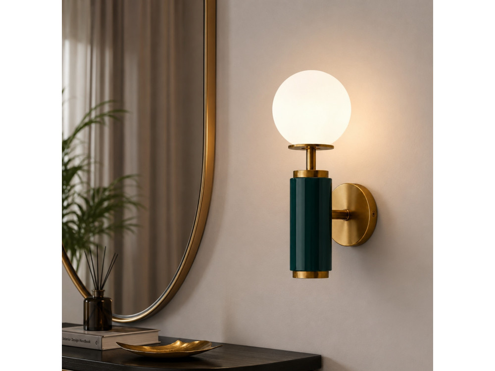 "Moira" Metal Wall Sconce - 15 x 17 x 37 cm - Green