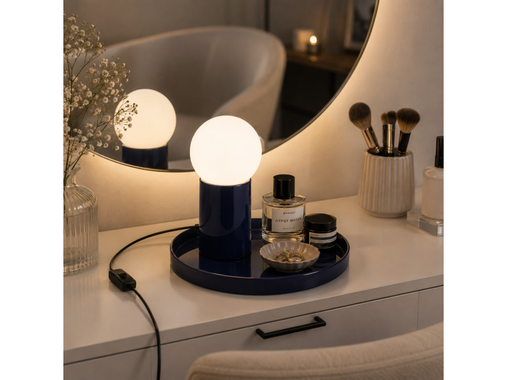 "Tray" Metal Table Lamp - 20 x 20 x 17 cm - Black