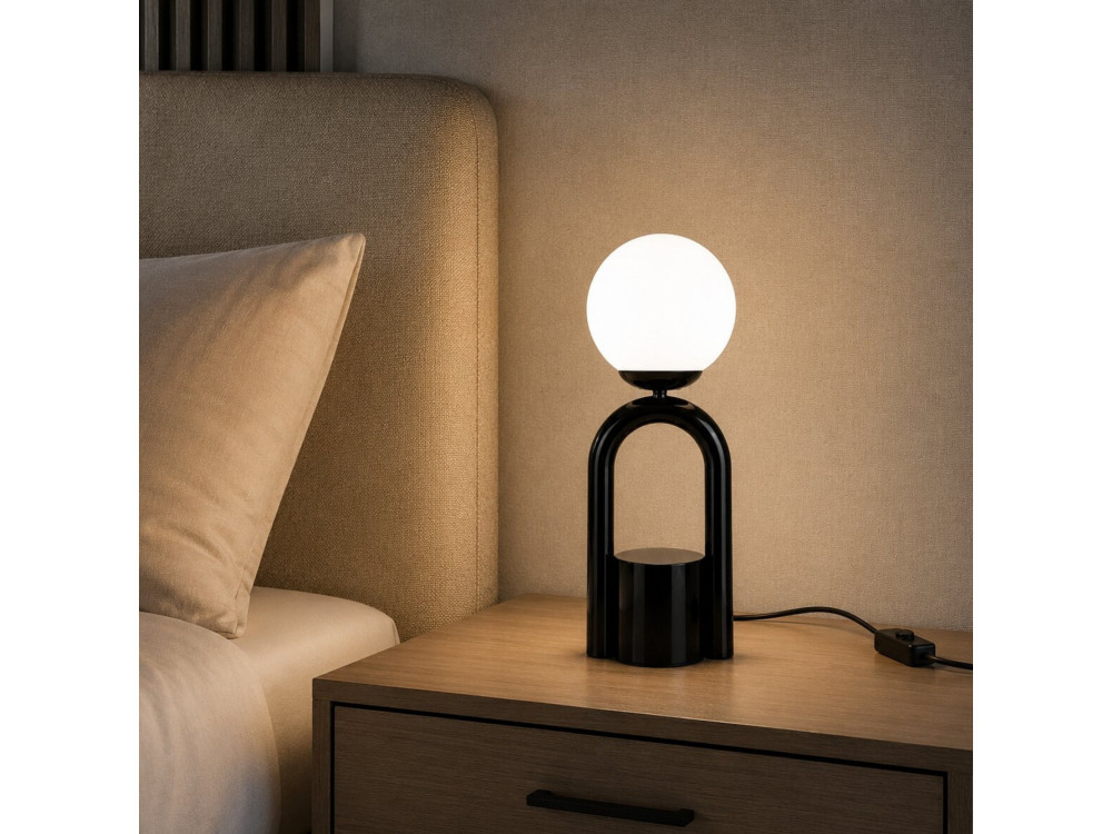 "Loop" Metal Table Lamp - 15 x 15 cm - Black