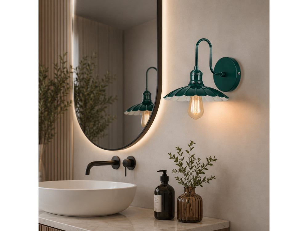 "Vola" Metal Wall Sconce - 25 x 30 cm - Green