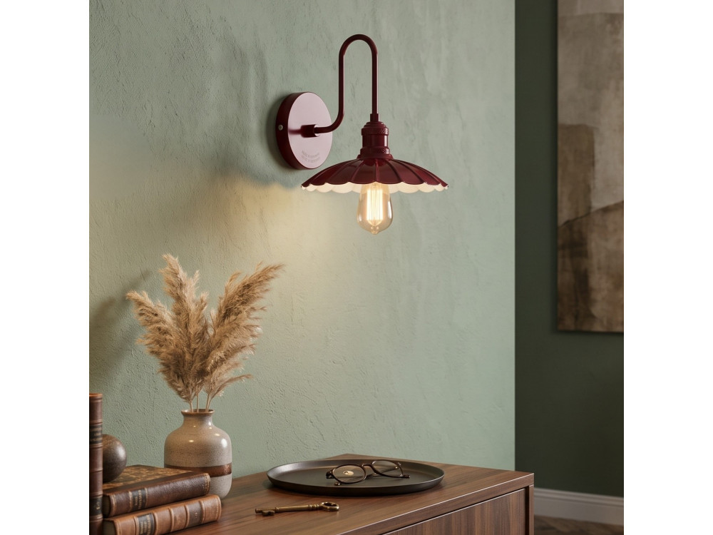 "Volan" Metal Wall Sconce - 25 x 30 cm - Red