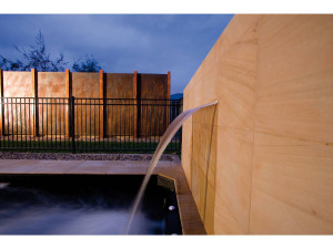 Silkflow" wall-mounted waterfall - 90 cm