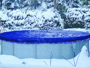 Oval winter cover - 7.60 x 3.70 m
