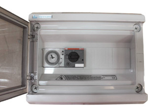 Panorama" filtration control panel - 1 pump - 2 spotlights 600 VA - 1 booster pump - 15 x 28 x 39 cm 2