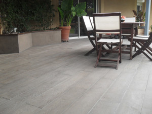 Set of 40 "Wood" straight coping stones - 60 x 2.5 x 33 cm + 4 pool corner coping stones - 45 x 2.5 x 45 cm